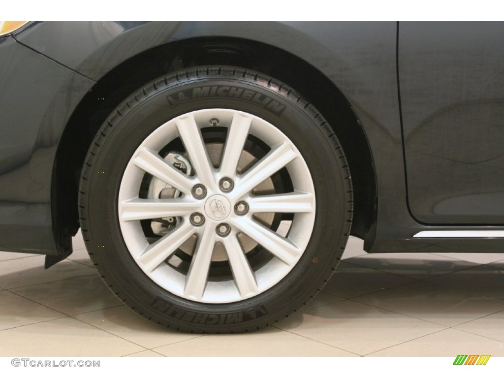 2012 Toyota Camry XLE Wheel Photo #77226506