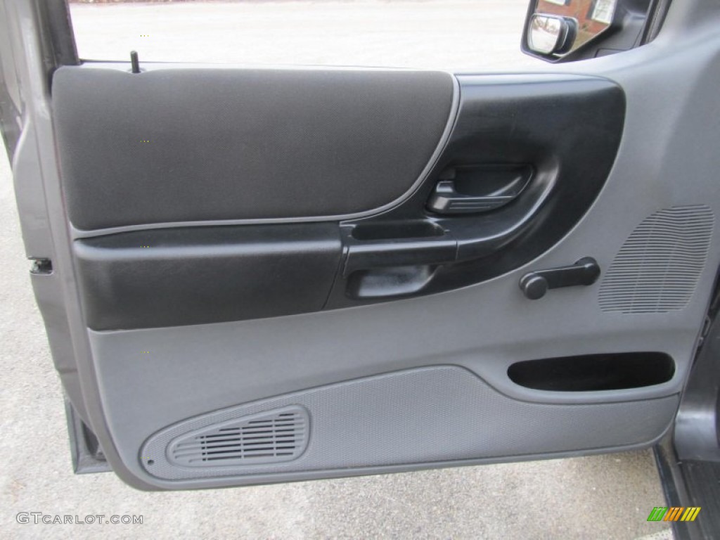 2006 Ford Ranger XLT SuperCab 4x4 Medium Dark Flint Door Panel Photo #77226956