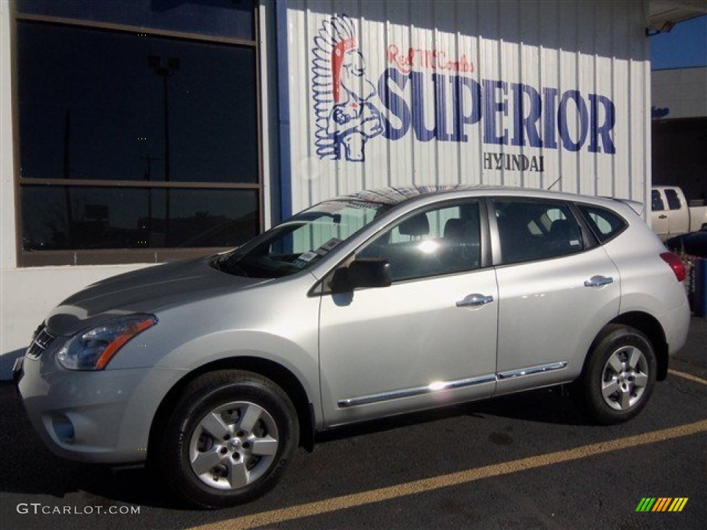 2011 Rogue S - Silver Ice Metallic / Black photo #4