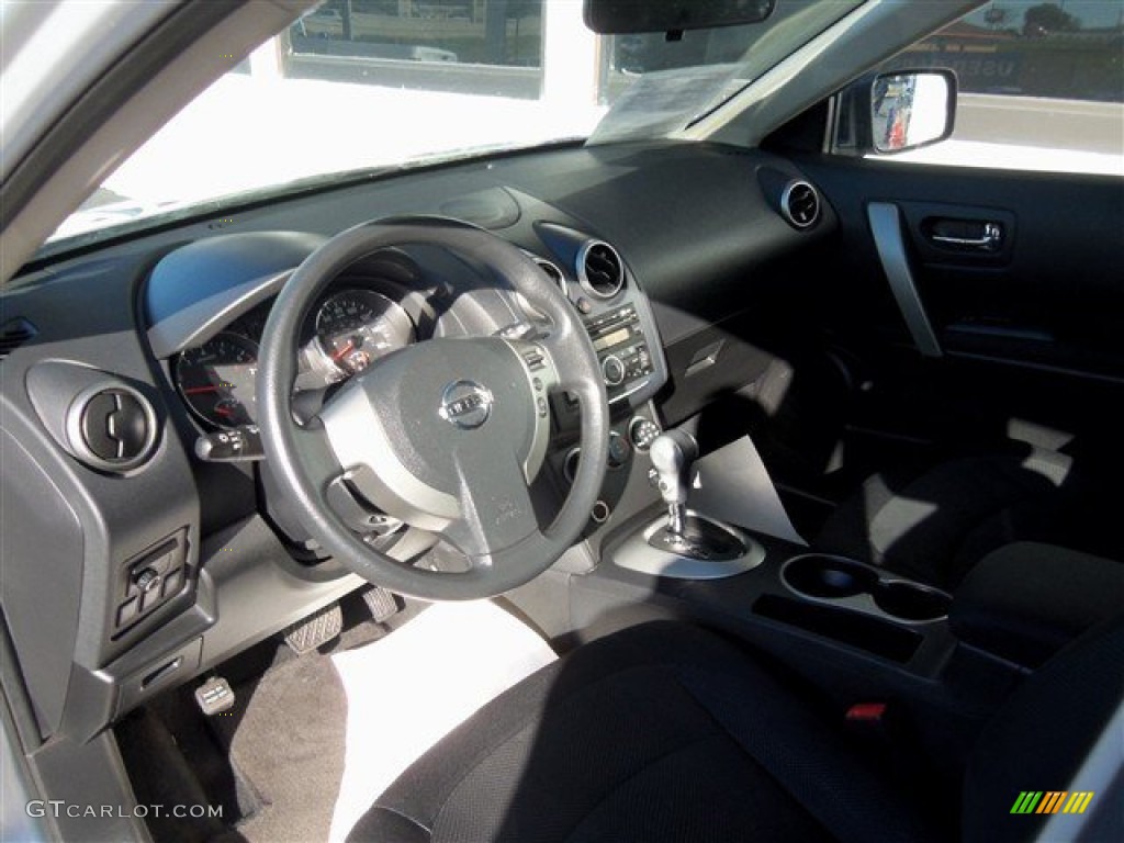 2011 Rogue S - Silver Ice Metallic / Black photo #8
