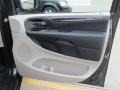 Dark Charcoal Pearl - Grand Caravan SXT Photo No. 33