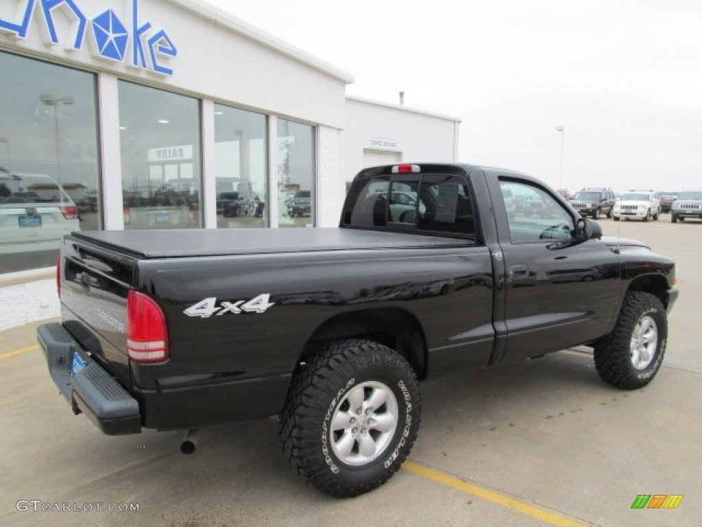 2004 Dakota Sport Regular Cab 4x4 - Black / Dark Slate Gray photo #16