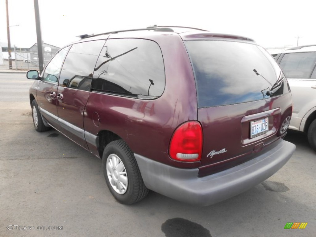 1999 Grand Voyager SE - Deep Cranberry Pearl / Silver Fern photo #10