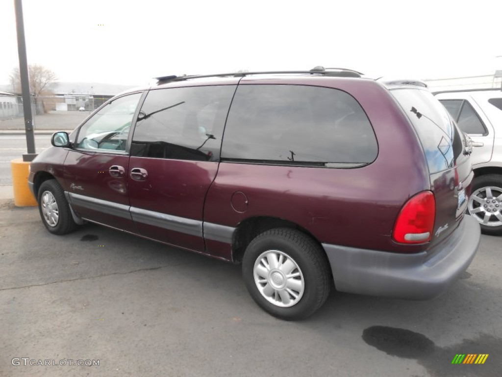 1999 Grand Voyager SE - Deep Cranberry Pearl / Silver Fern photo #12