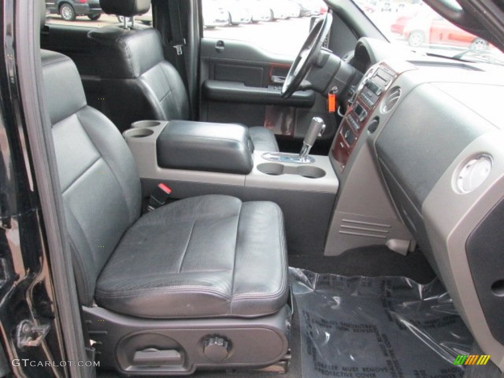 2006 Ford F150 Lariat SuperCrew Front Seat Photo #77233352
