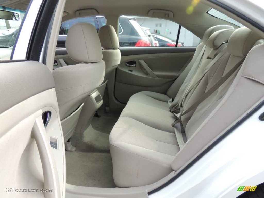 Bisque Interior 2011 Toyota Camry LE Photo #77233772