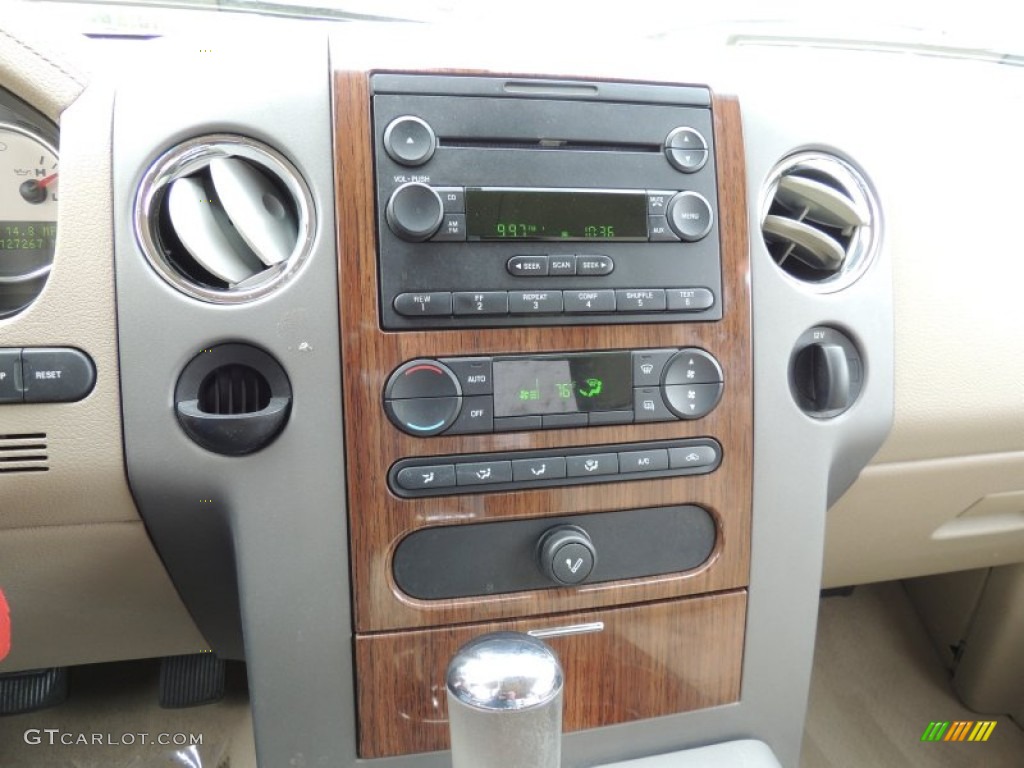 2004 F150 Lariat SuperCab - Dark Toreador Red Metallic / Tan photo #22