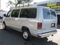 2010 Oxford White Ford E Series Van E150 XLT Passenger  photo #4