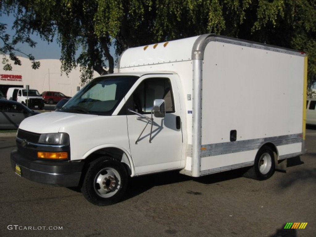 2003 Chevrolet Express 3500 Cutaway Moving Truck Exterior Photos