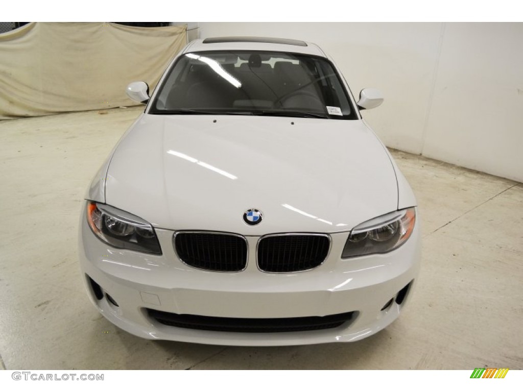 2013 1 Series 128i Coupe - Alpine White / Black photo #5