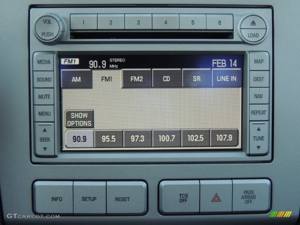 2007 Lincoln MKZ Sedan Audio System Photo #77242674