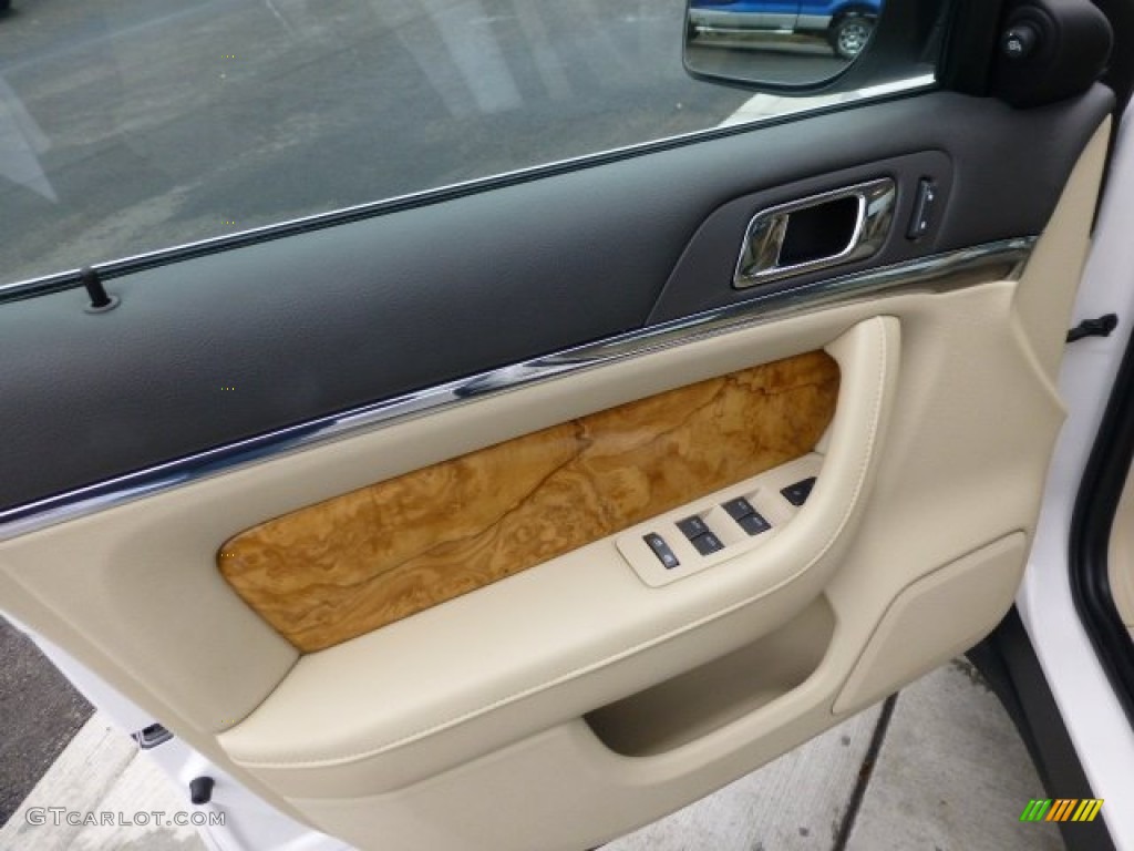 2011 Lincoln MKS AWD Light Camel Door Panel Photo #77244730