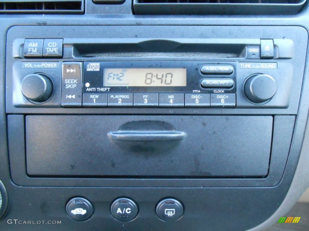 2005 Honda Civic EX Sedan Audio System Photo #77245354