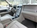 2007 Vivid Red Metallic Lincoln Navigator Luxury 4x4  photo #11