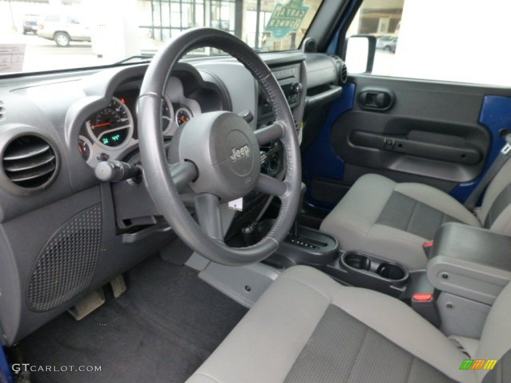 2010 Jeep Wrangler Unlimited Sport 4x4 Steering Wheel Photos