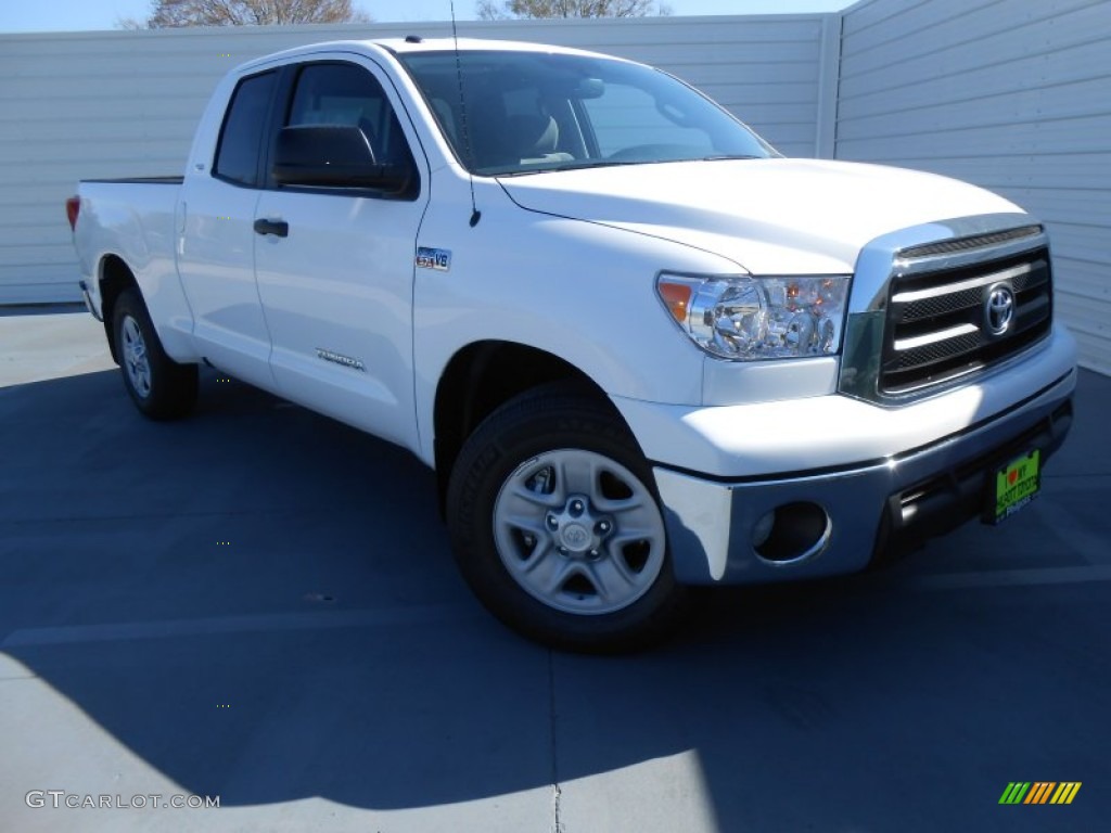 2013 Tundra Double Cab - Super White / Graphite photo #3