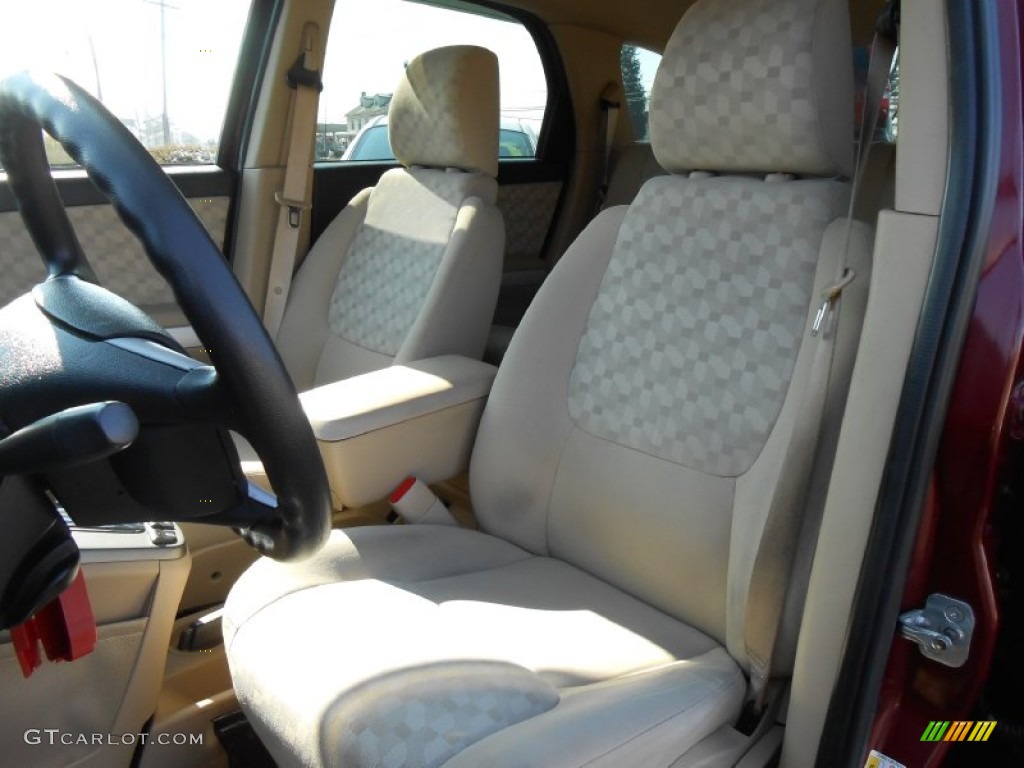 2007 Chevrolet Equinox LS Front Seat Photo #77247809