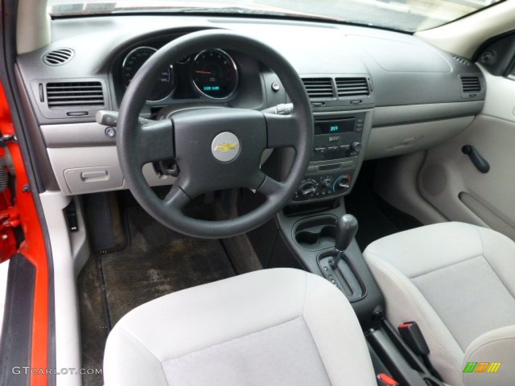 Gray Interior 2005 Chevrolet Cobalt Coupe Photo #77247911