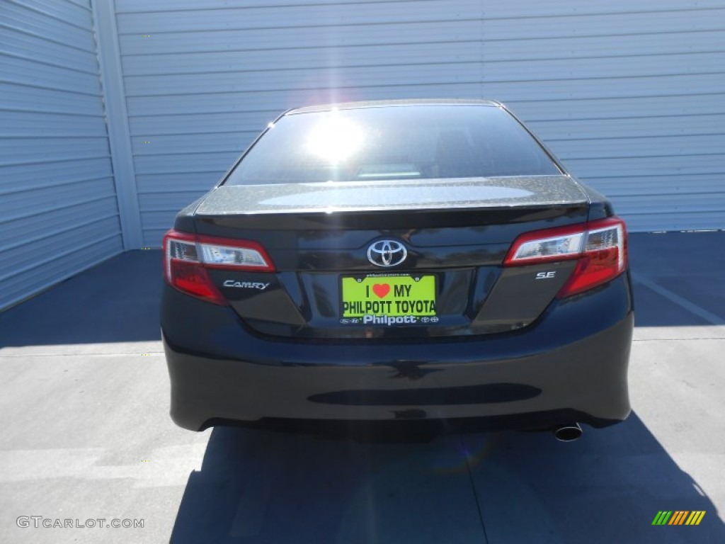 2013 Camry SE - Cosmic Gray Metallic / Black photo #5