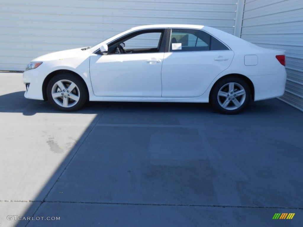 2013 Camry SE - Super White / Black photo #8