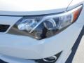 2013 Super White Toyota Camry SE  photo #11