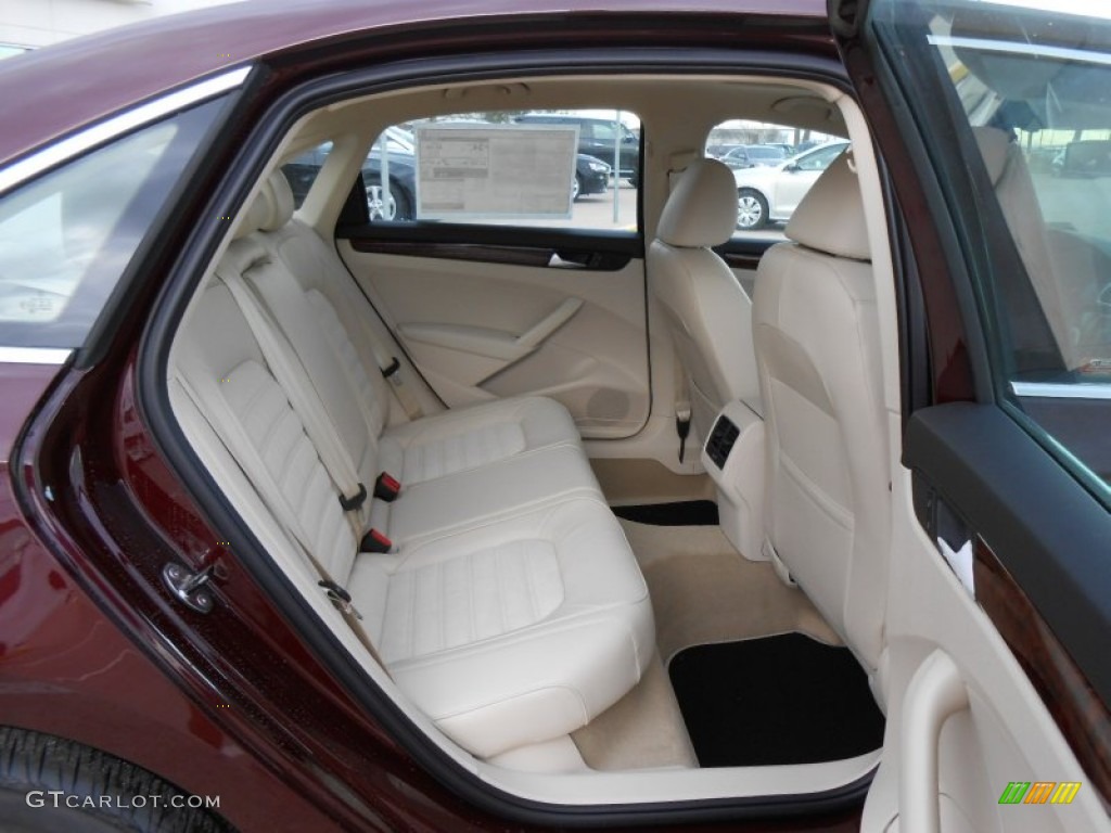 2013 Volkswagen Passat TDI SEL Rear Seat Photo #77253843