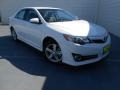 Super White - Camry SE Photo No. 1