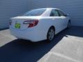 Super White - Camry SE Photo No. 6