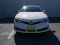 Super White - Camry SE Photo No. 11