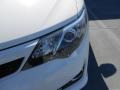 Super White - Camry SE Photo No. 12