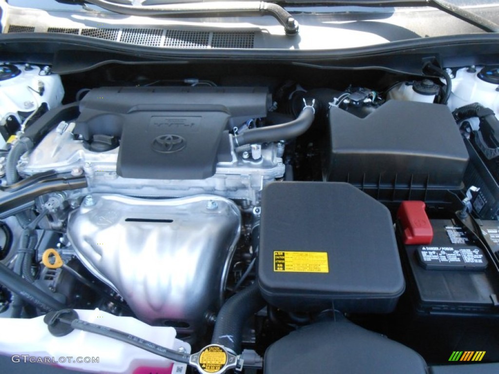 2013 Camry SE - Super White / Black photo #18