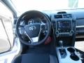 Super White - Camry SE Photo No. 26