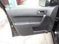 Ebony Black - Focus SE Sedan Photo No. 12