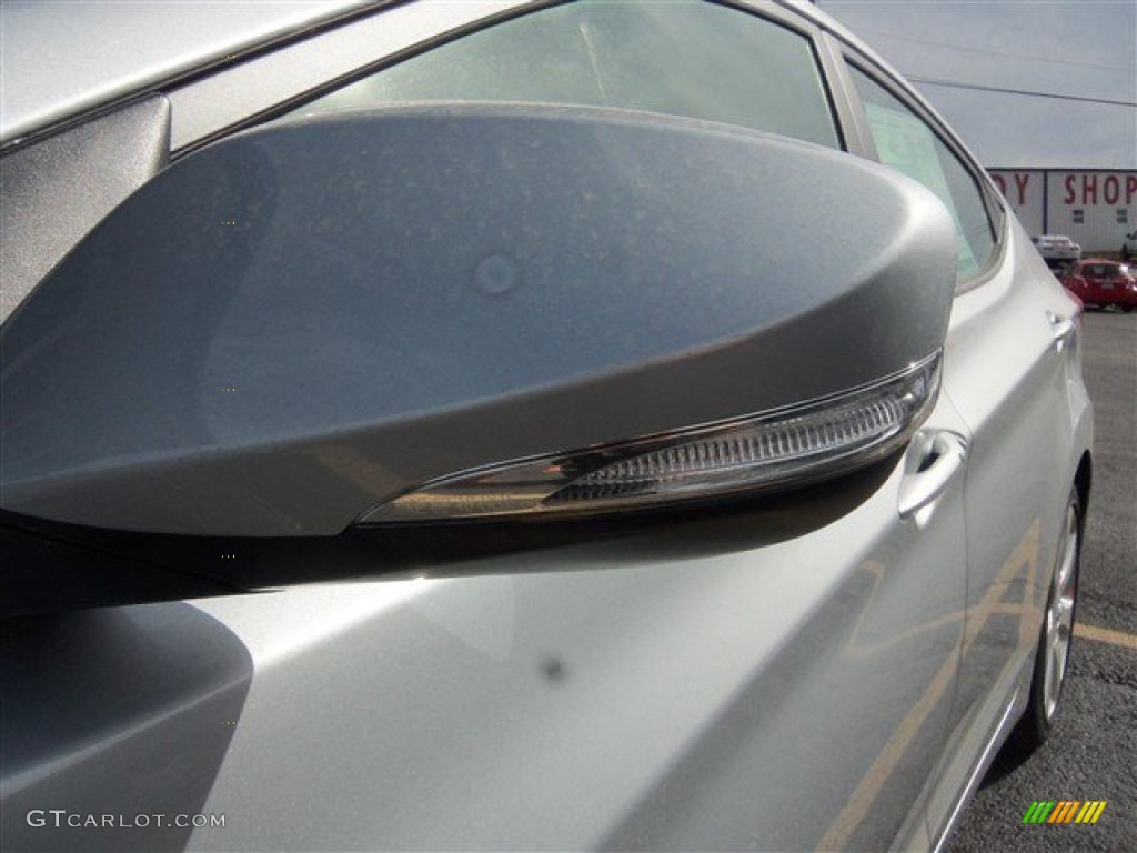 2013 Elantra Limited - Silver / Gray photo #4