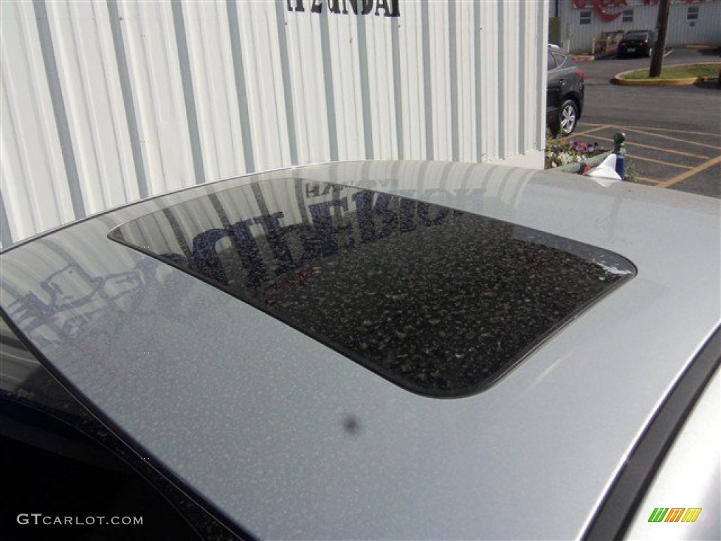 2013 Elantra Limited - Silver / Gray photo #5