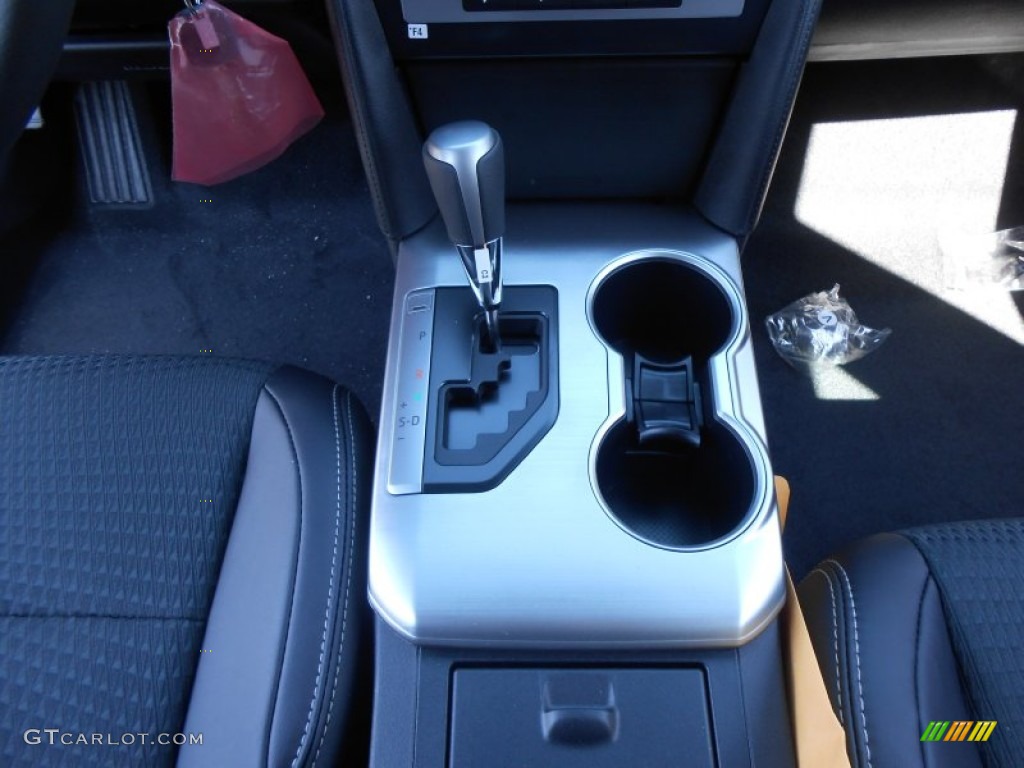 2013 Camry SE - Super White / Black photo #31