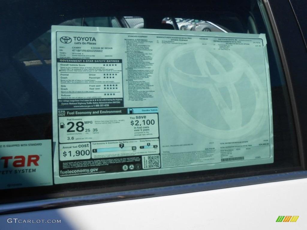 2013 Camry SE - Super White / Black photo #36