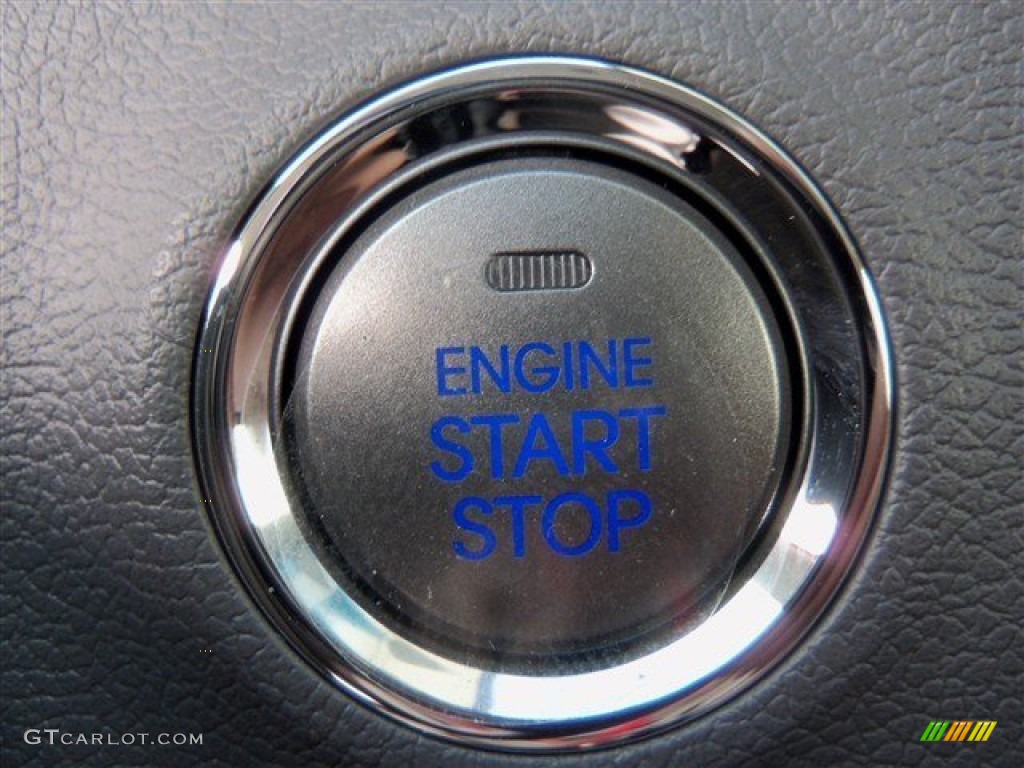 2013 Elantra Limited - Silver / Gray photo #18