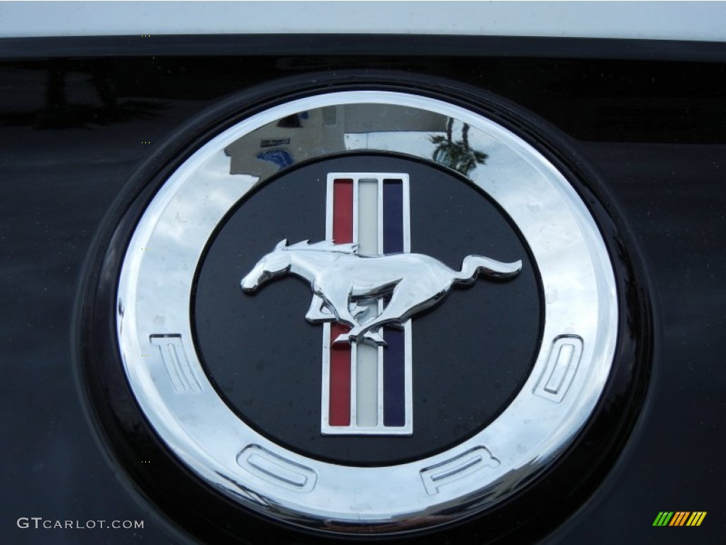 2014 Mustang V6 Coupe - Oxford White / Charcoal Black photo #4