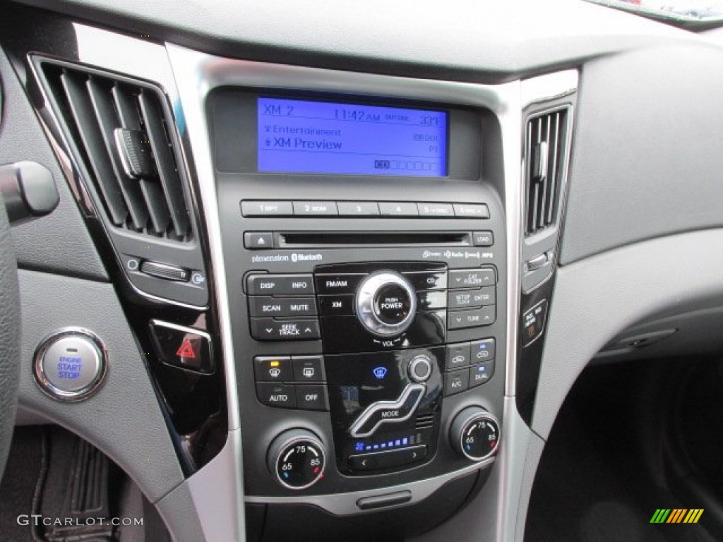2011 Hyundai Sonata Limited 2.0T Controls Photo #77256845