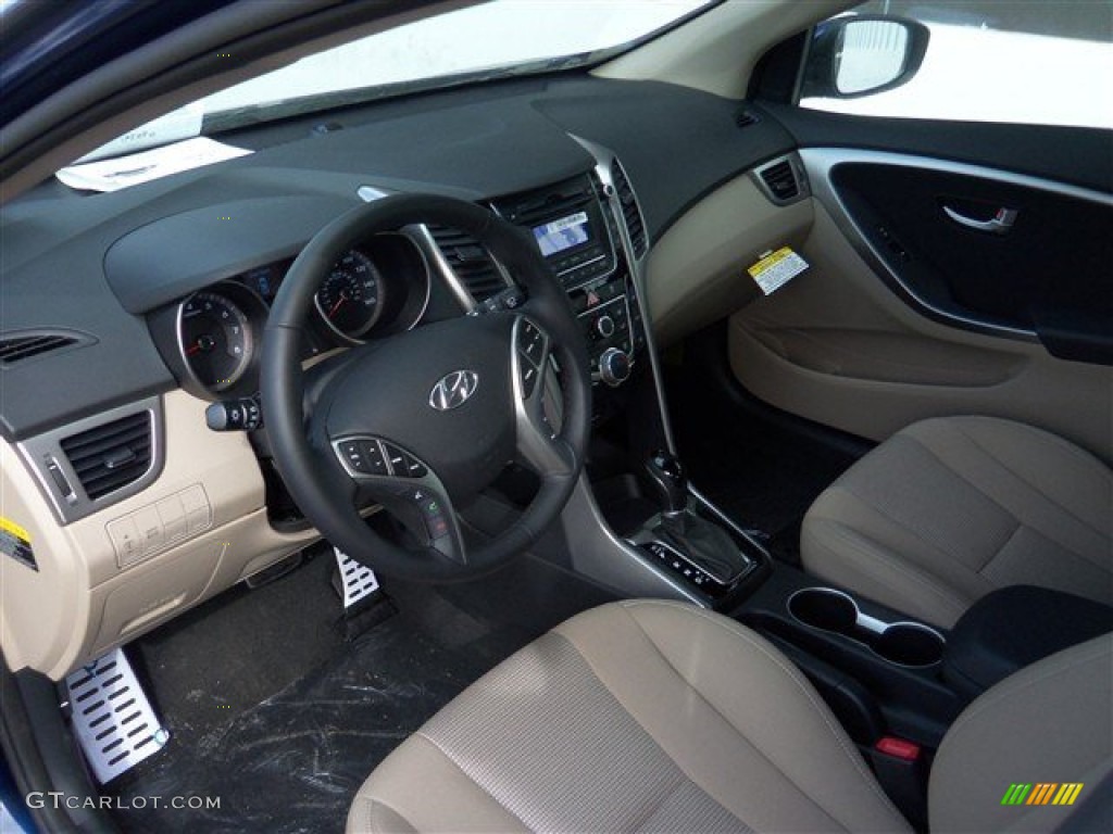 Beige Interior 2013 Hyundai Elantra GT Photo #77257385