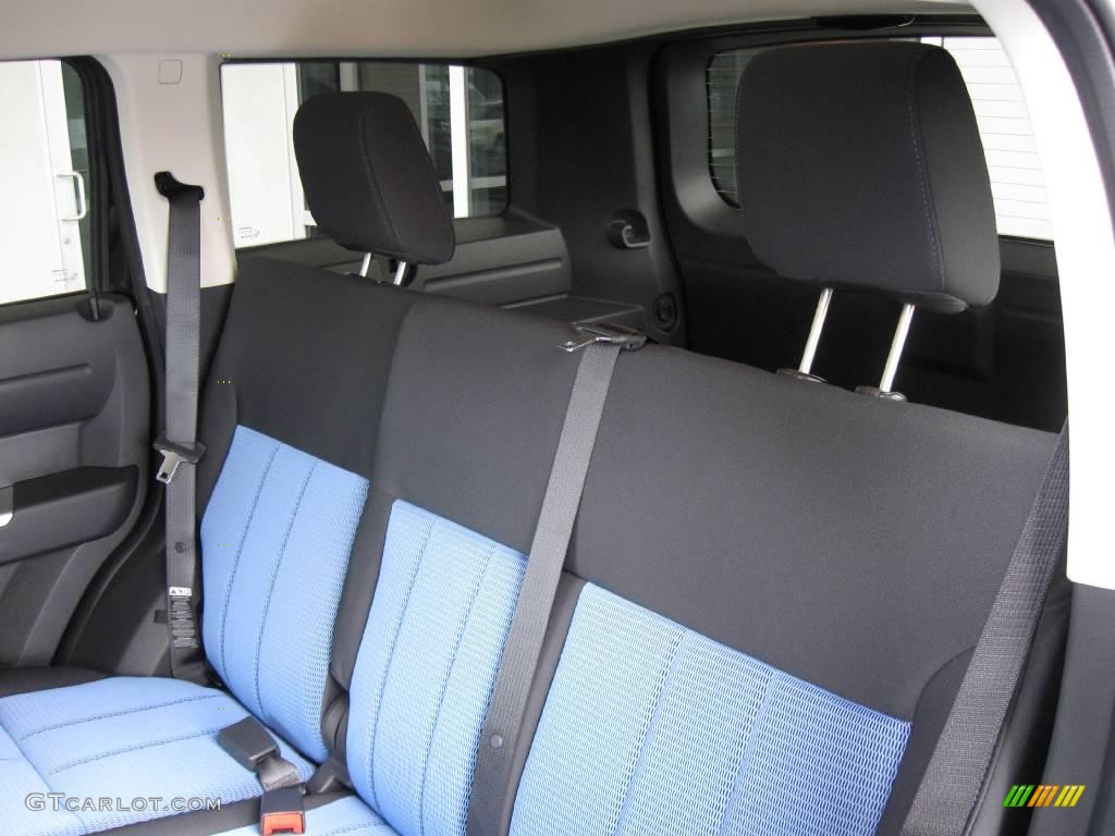 2009 Nitro R/T 4x4 - Brilliant Black Crystal Pearl / Dark Slate Gray/Blue photo #7