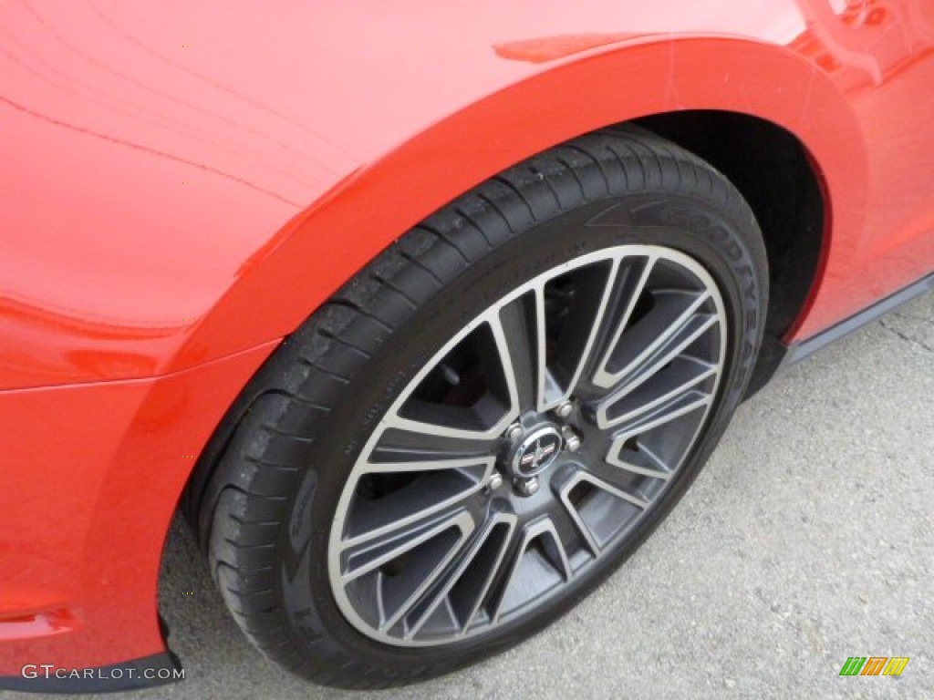 2010 Ford Mustang GT Premium Coupe Wheel Photo #77259182