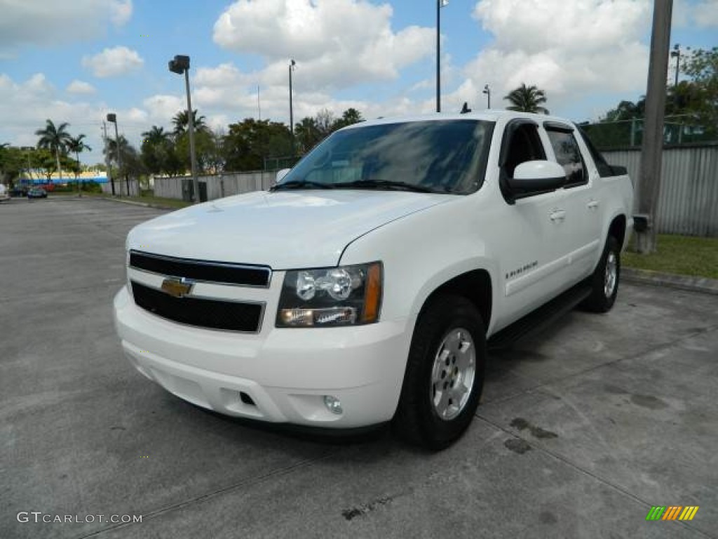2007 Chevrolet Avalanche LS Exterior Photos