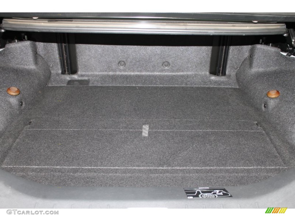 2010 Infiniti G 37 Convertible Trunk Photo #77260376