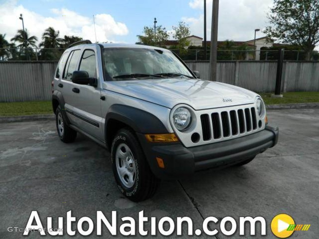 2006 Liberty Sport - Bright Silver Metallic / Medium Slate Gray photo #1