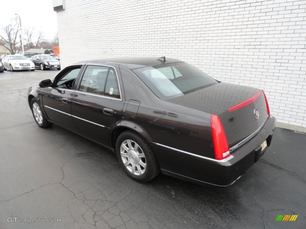 Double Espresso 2009 Cadillac DTS Standard DTS Model Exterior Photo #77261386