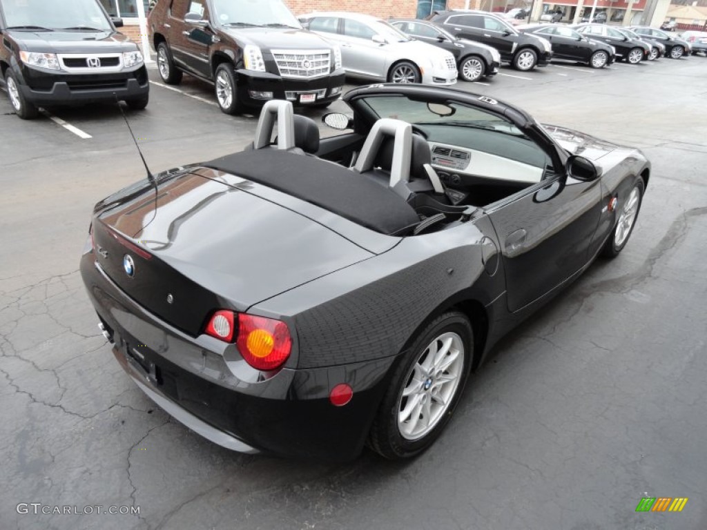 2003 Z4 2.5i Roadster - Jet Black / Black photo #5