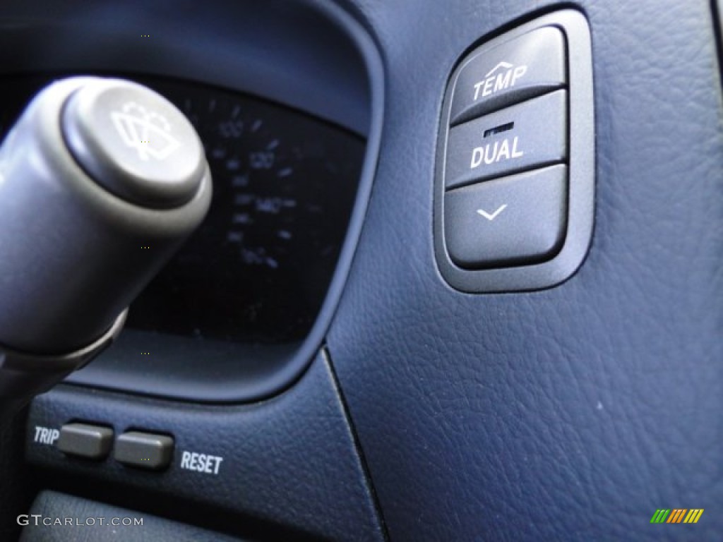 2006 Lexus LS 430 Controls Photo #77261747