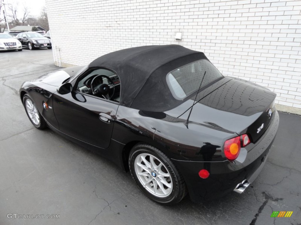 2003 Z4 2.5i Roadster - Jet Black / Black photo #20